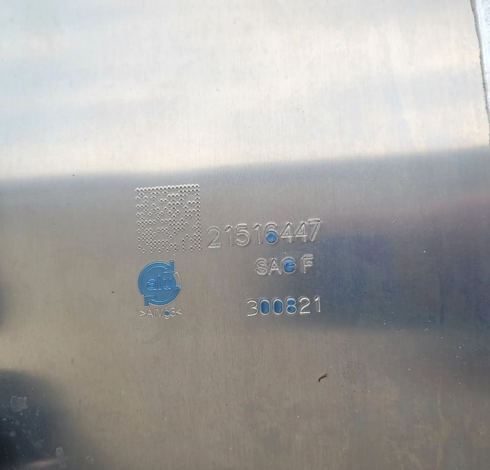 ZBIORNIK PALIWA VOLVO FH4 RENAULT OM 21516447 100X70X70 405L. - Depósito de combustible para Camión: foto 5 ZBIORNIK PALIWA VOLVO FH4 RENAULT OM 21516447 100X70X70 405L. - Depósito de combustible para Camión: foto 5