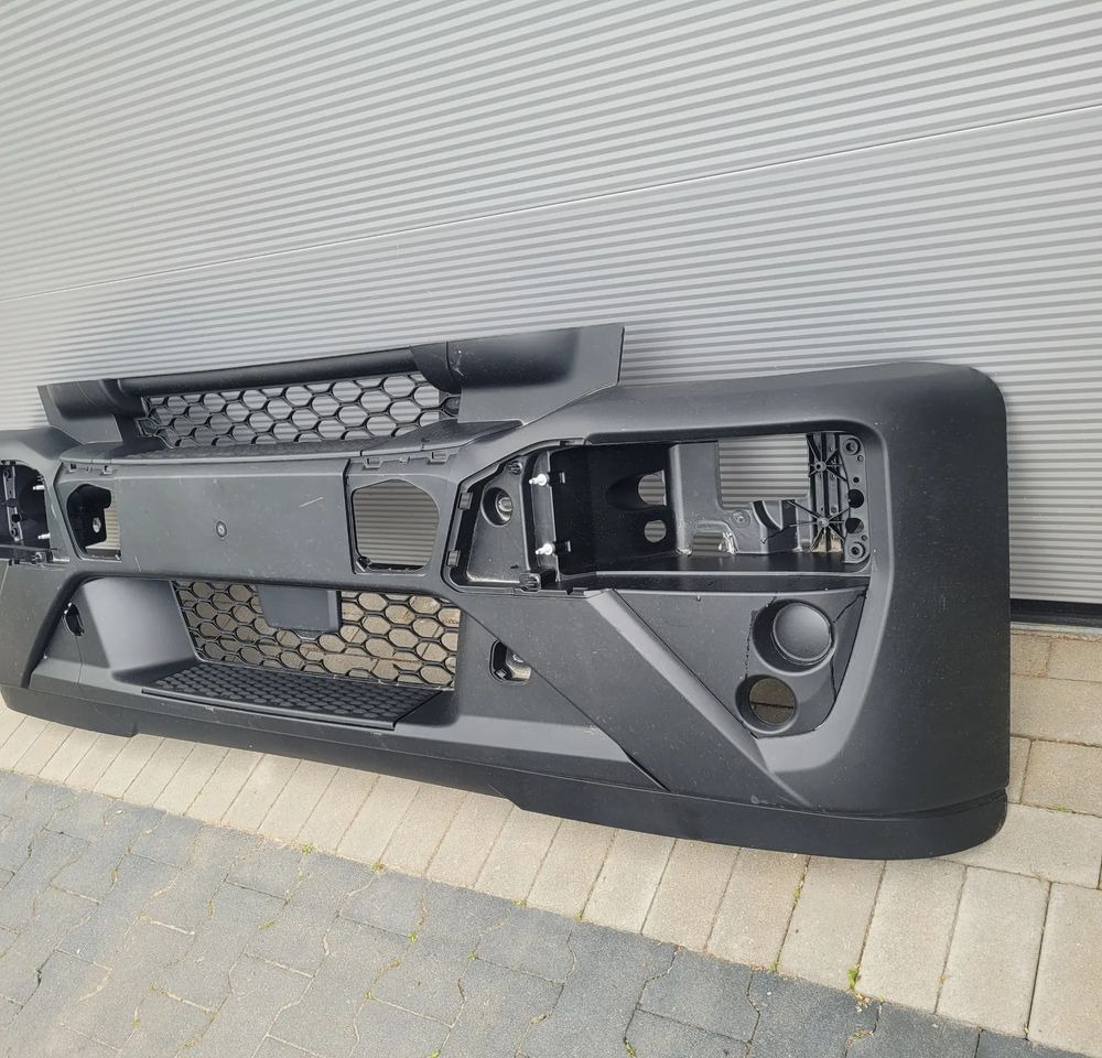ZDERZAK IVECO EUROCARGO E6 ORYGINAŁ 5801690588 - Carrocería y exterior para Camión: foto 4 ZDERZAK IVECO EUROCARGO E6 ORYGINAŁ 5801690588 - Carrocería y exterior para Camión: foto 4