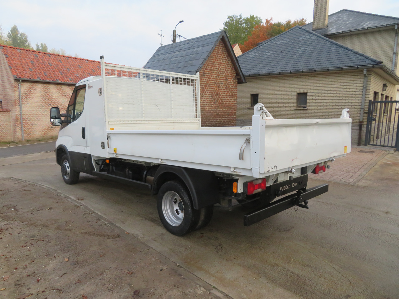 Iveco Daily 35C16 3.0 - L2 - Kipper - Volquete furgoneta: foto 5 Iveco Daily 35C16 3.0 - L2 - Kipper - Volquete furgoneta: foto 5