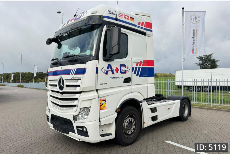 Mercedes-Benz Actros 1845 GigaSpace, Euro 6, / Fridge / 2 Tanks / 3 Pieces - Cabeza tractora: foto 1 Mercedes-Benz Actros 1845 GigaSpace, Euro 6, / Fridge / 2 Tanks / 3 Pieces - Cabeza tractora: foto 1
