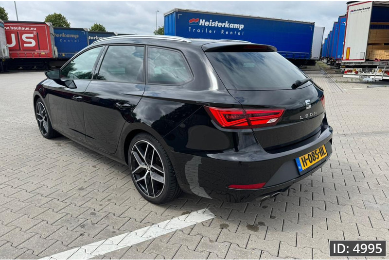 SEAT Leon ST FR 2.0 Euro 6, DSG/Pano/Camera/Keyless/Extra winterset - Coche familiar: foto 2 SEAT Leon ST FR 2.0 Euro 6, DSG/Pano/Camera/Keyless/Extra winterset - Coche familiar: foto 2