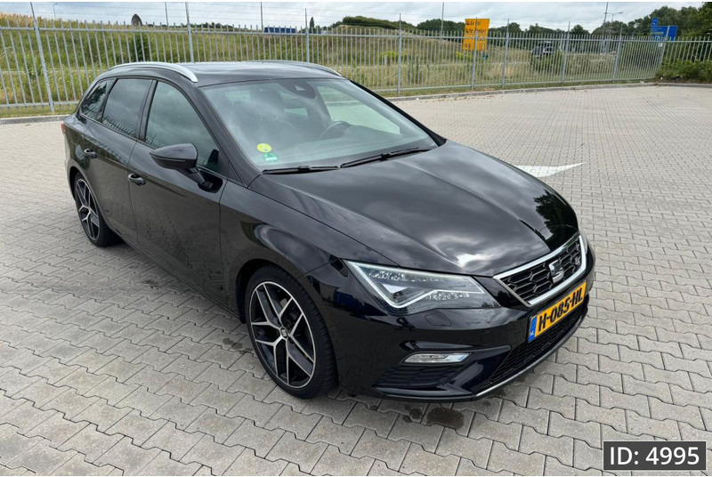SEAT Leon ST FR 2.0 Euro 6, DSG/Pano/Camera/Keyless/Extra winterset - Coche familiar: foto 4 SEAT Leon ST FR 2.0 Euro 6, DSG/Pano/Camera/Keyless/Extra winterset - Coche familiar: foto 4