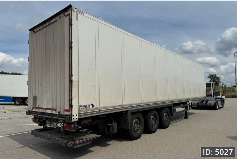 Schmitz Cargobull SCB/S3B / Disk brakes / Double stock / Taillift - Semirremolque caja cerrada: foto 3 Schmitz Cargobull SCB/S3B / Disk brakes / Double stock / Taillift - Semirremolque caja cerrada: foto 3