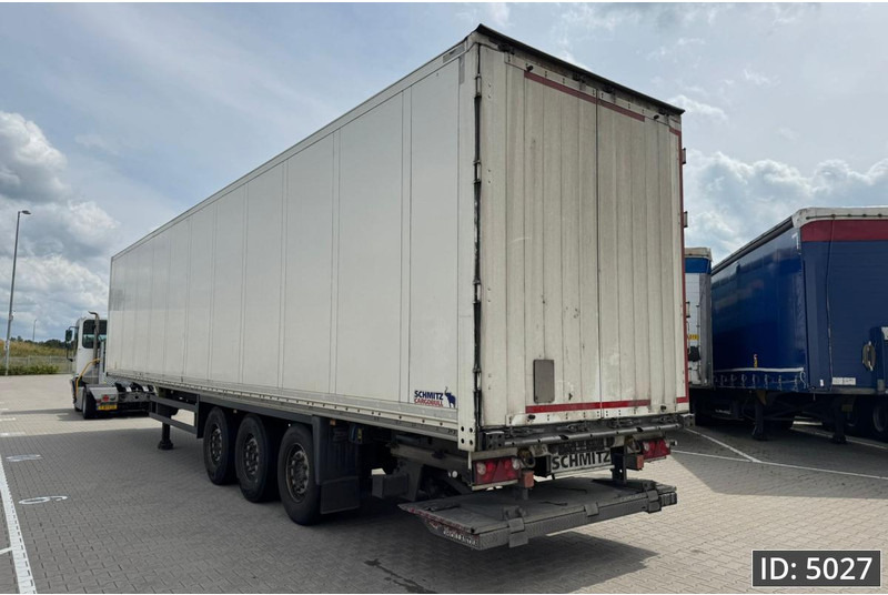 Schmitz Cargobull SCB/S3B / Disk brakes / Double stock / Taillift - Semirremolque caja cerrada: foto 2 Schmitz Cargobull SCB/S3B / Disk brakes / Double stock / Taillift - Semirremolque caja cerrada: foto 2