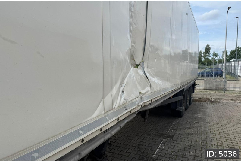 Schmitz Cargobull SCB/S3B / Double Stock / Disk brakes / Damaged - Semirremolque caja cerrada: foto 4 Schmitz Cargobull SCB/S3B / Double Stock / Disk brakes / Damaged - Semirremolque caja cerrada: foto 4