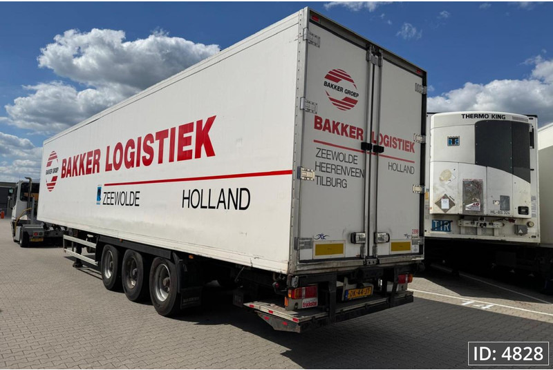 Sor Iberica SP71 / Lift axle - Semirremolque frigorífico: foto 2 Sor Iberica SP71 / Lift axle - Semirremolque frigorífico: foto 2