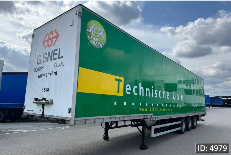 Talson F1227 / Confection - Semirremolque caja cerrada: foto 1 Talson F1227 / Confection - Semirremolque caja cerrada: foto 1