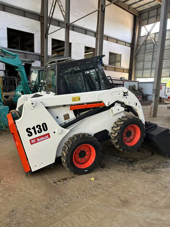 BOBCAT S130 Skid Steer Loader Click for Discount - Minicargadora: foto 1 BOBCAT S130 Skid Steer Loader Click for Discount - Minicargadora: foto 1