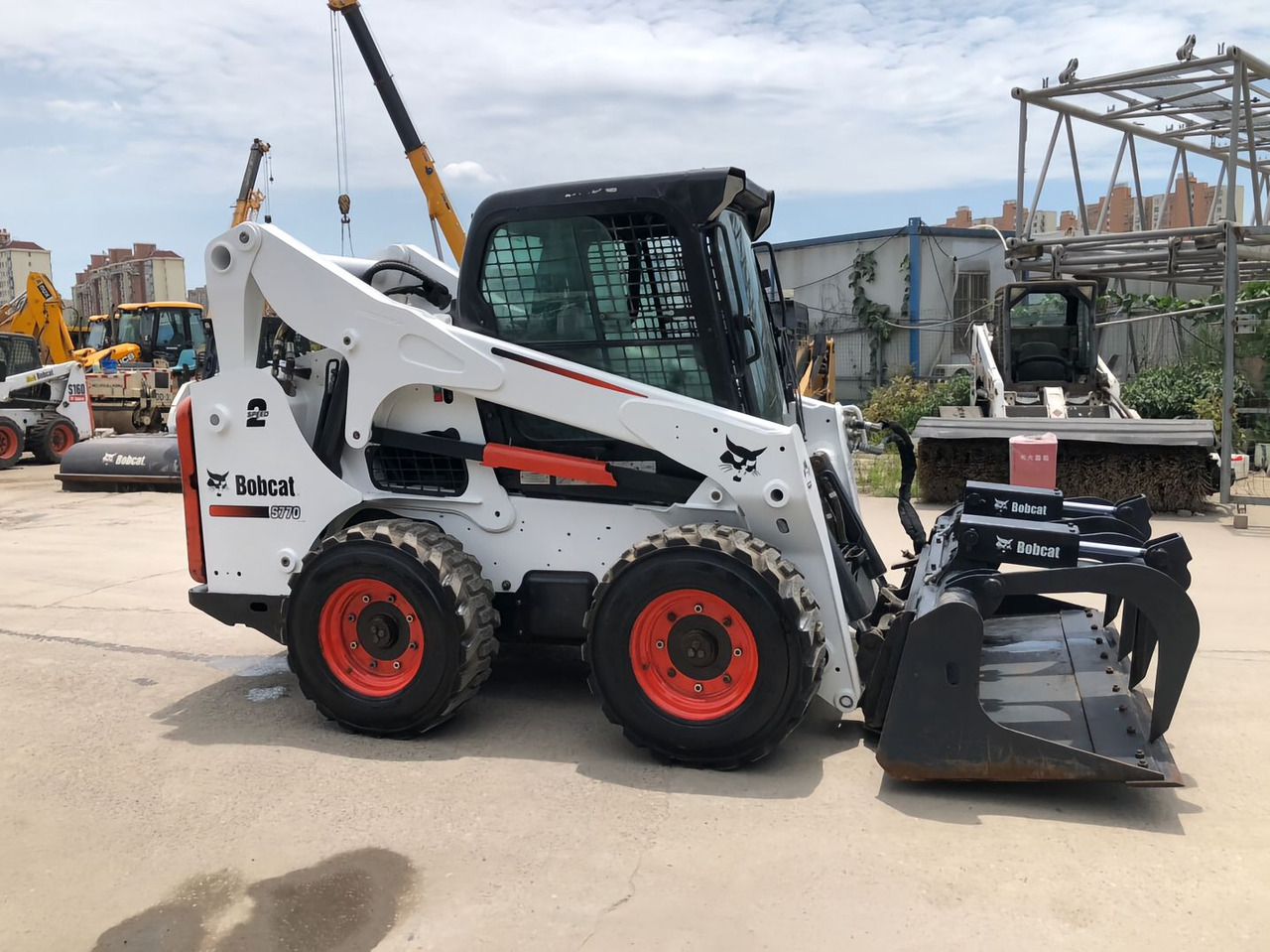 BOBCAT Skid Steer Loader S770 Click for Discount - Minicargadora: foto 4 BOBCAT Skid Steer Loader S770 Click for Discount - Minicargadora: foto 4