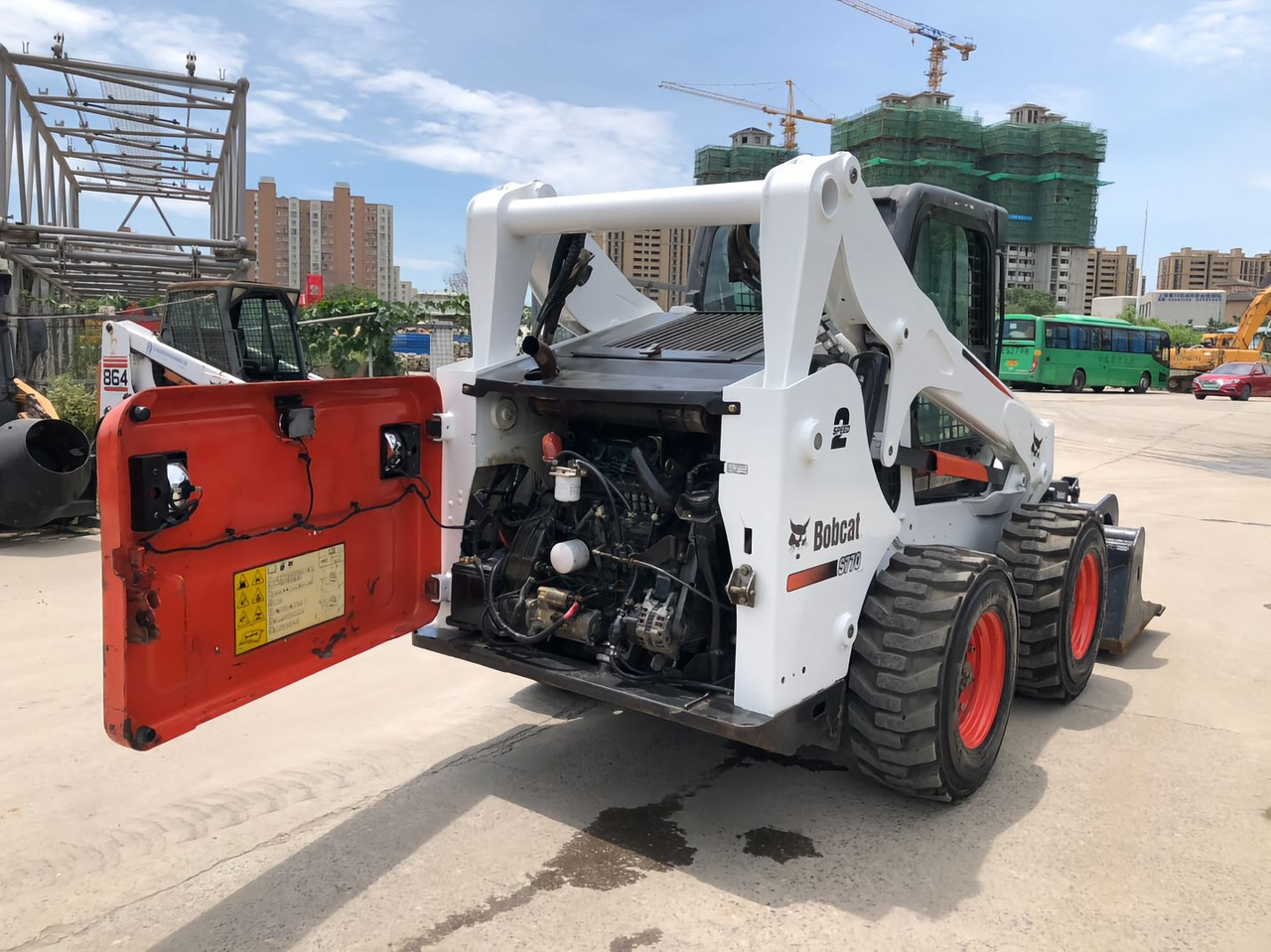 BOBCAT Skid Steer Loader S770 Click for Discount - Minicargadora: foto 2 BOBCAT Skid Steer Loader S770 Click for Discount - Minicargadora: foto 2