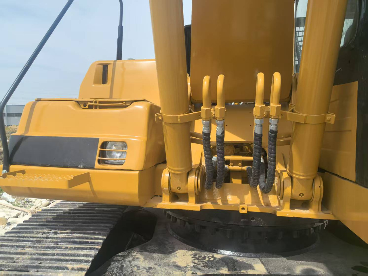 CAT 320BL - Excavadora de cadenas: foto 1 CAT 320BL - Excavadora de cadenas: foto 1