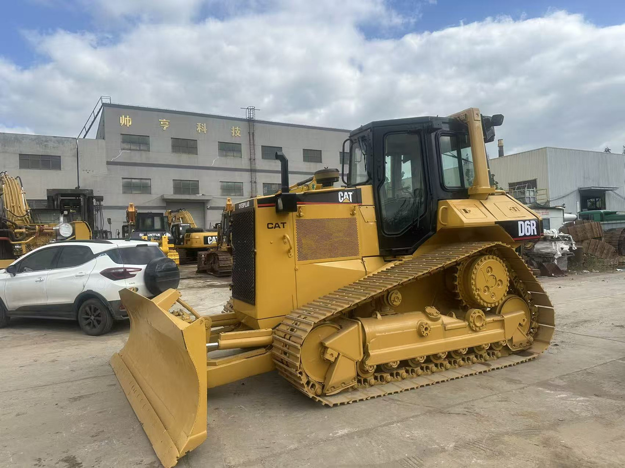 CATERPILLAR D6R Bulldozer Click forDiscount - Bulldozer: foto 5 CATERPILLAR D6R Bulldozer Click forDiscount - Bulldozer: foto 5