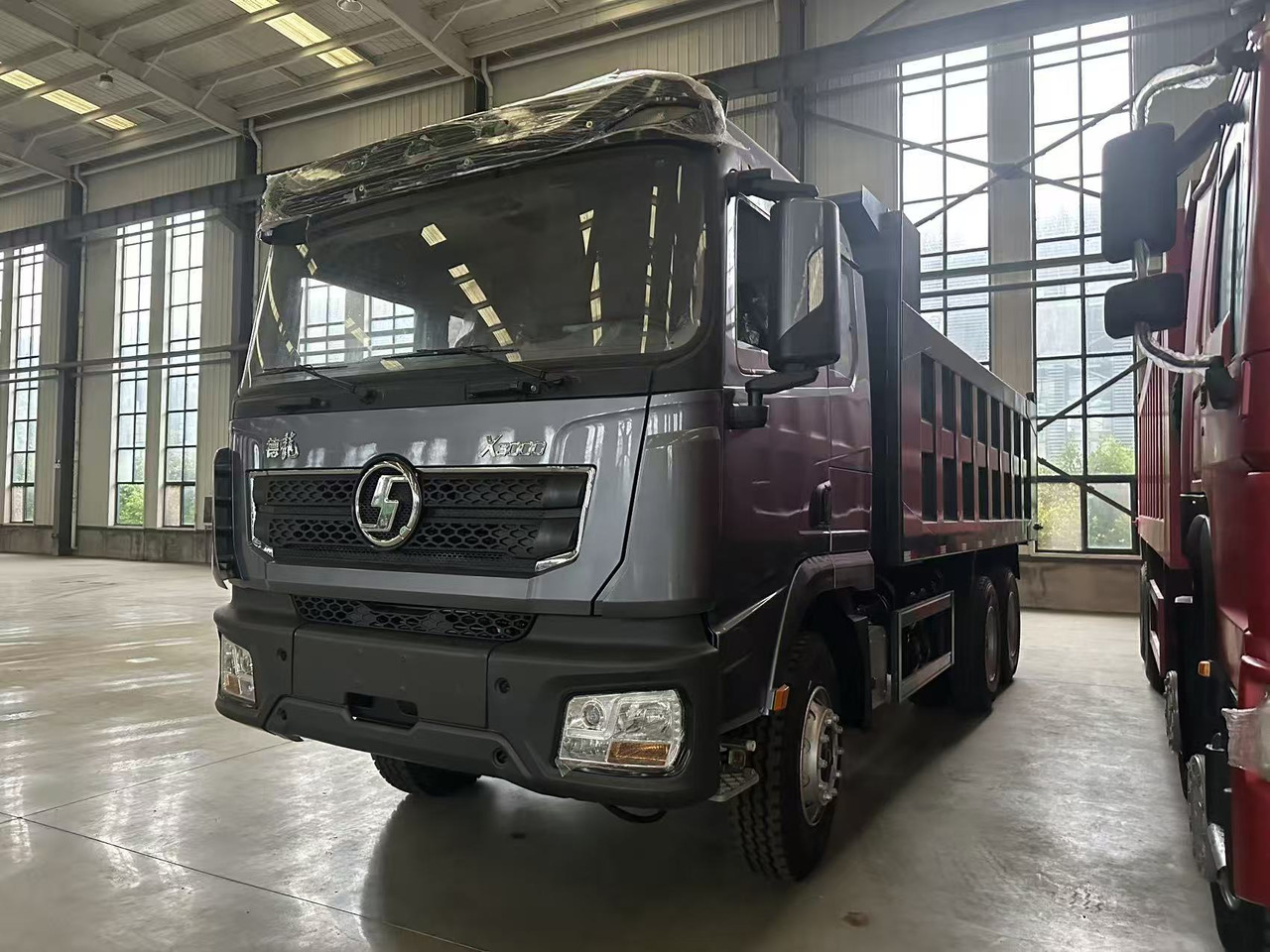 SHACMAN X3000 Dump Truck 6✖4 - Cabeza tractora: foto 2 SHACMAN X3000 Dump Truck 6✖4 - Cabeza tractora: foto 2