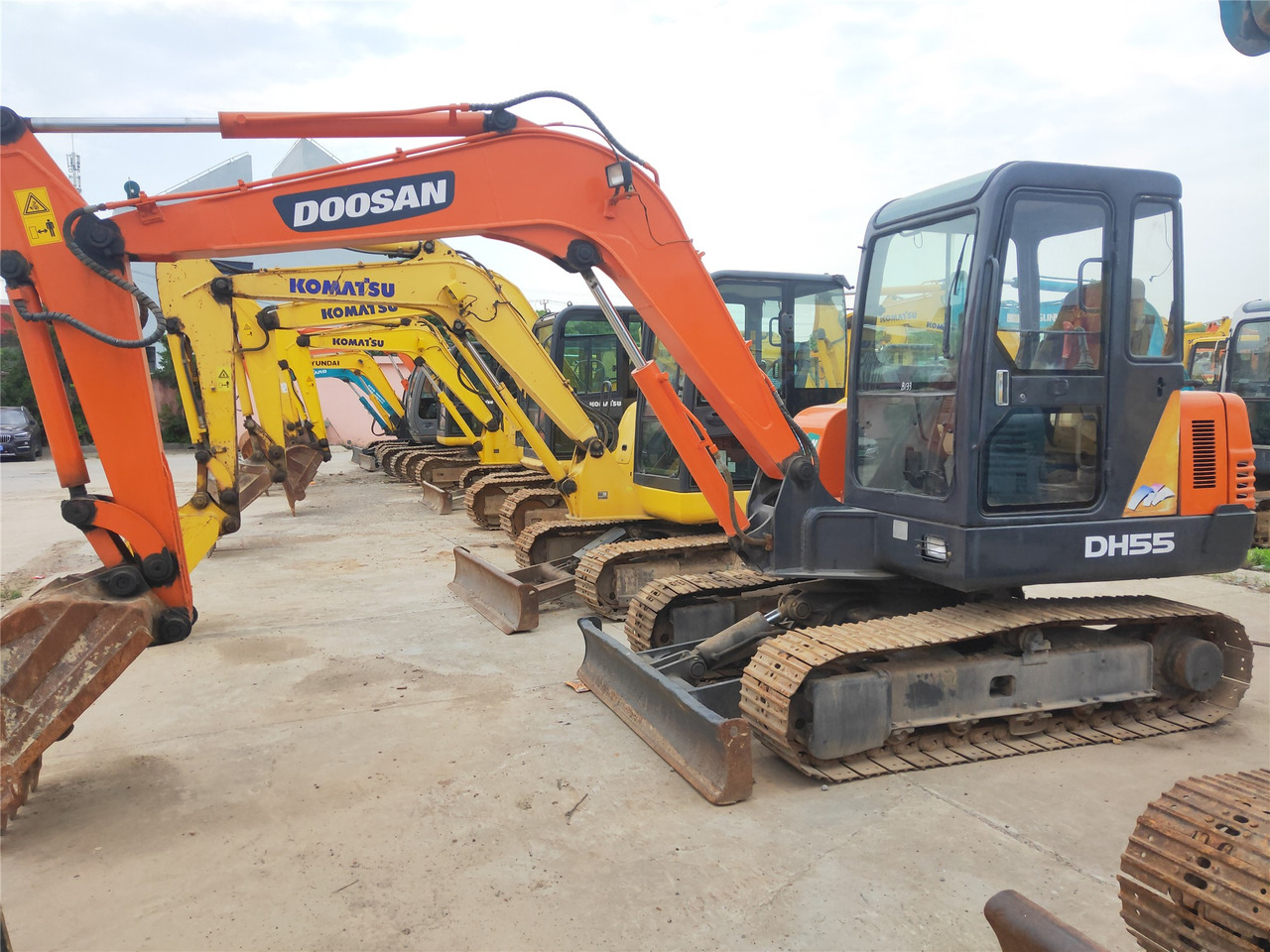 Doosan Crawler Excavator DH55 Good Condition Click for Discount - Excavadora de cadenas: foto 3 Doosan Crawler Excavator DH55 Good Condition Click for Discount - Excavadora de cadenas: foto 3