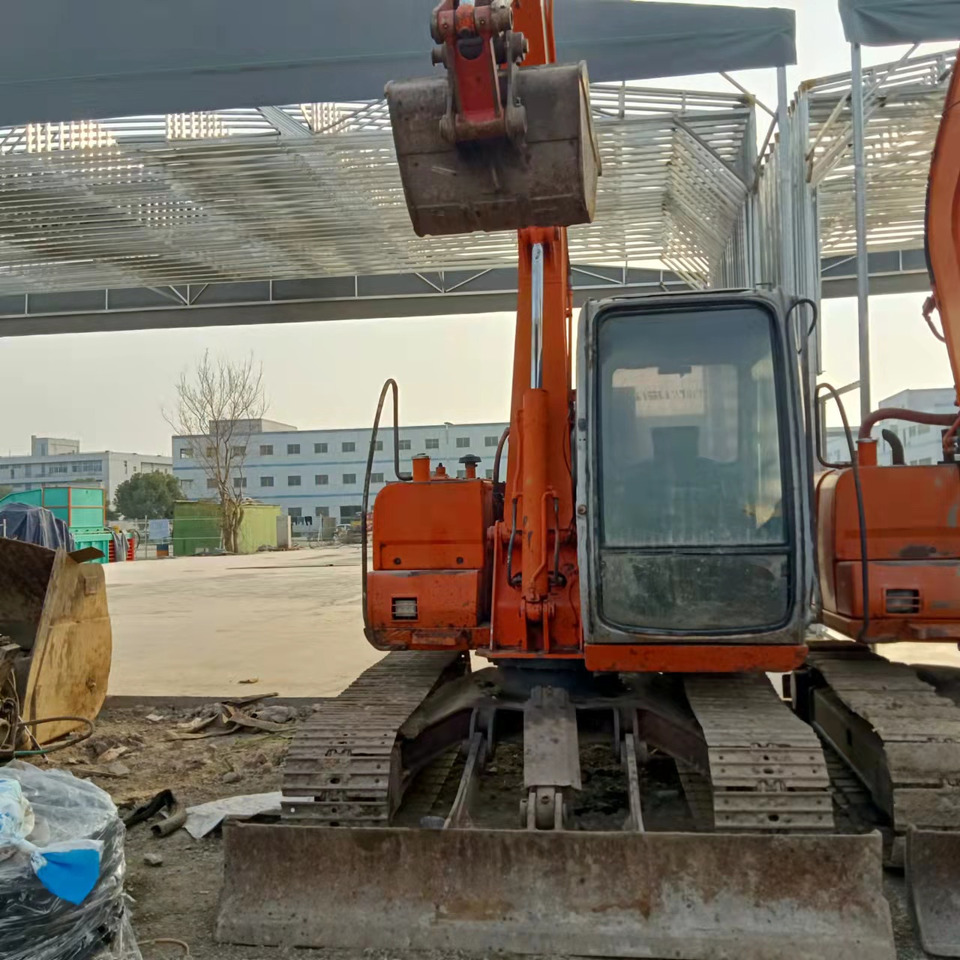 HITACHI EX60-5 - Excavadora de cadenas: foto 5 HITACHI EX60-5 - Excavadora de cadenas: foto 5