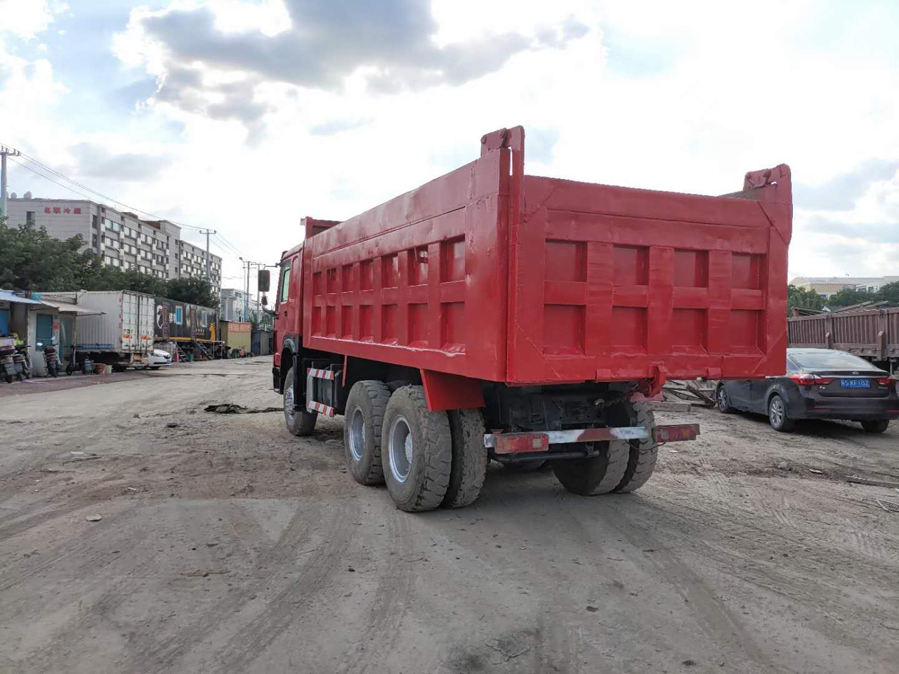 Camión volquete HOWO 375 Dump Truck 8*4 Click Here for Discount: foto 6
