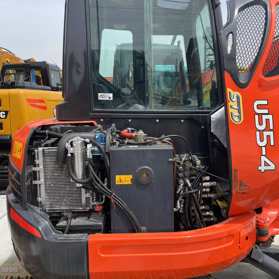 KOBELCO U55 - Excavadora de cadenas: foto 4 KOBELCO U55 - Excavadora de cadenas: foto 4