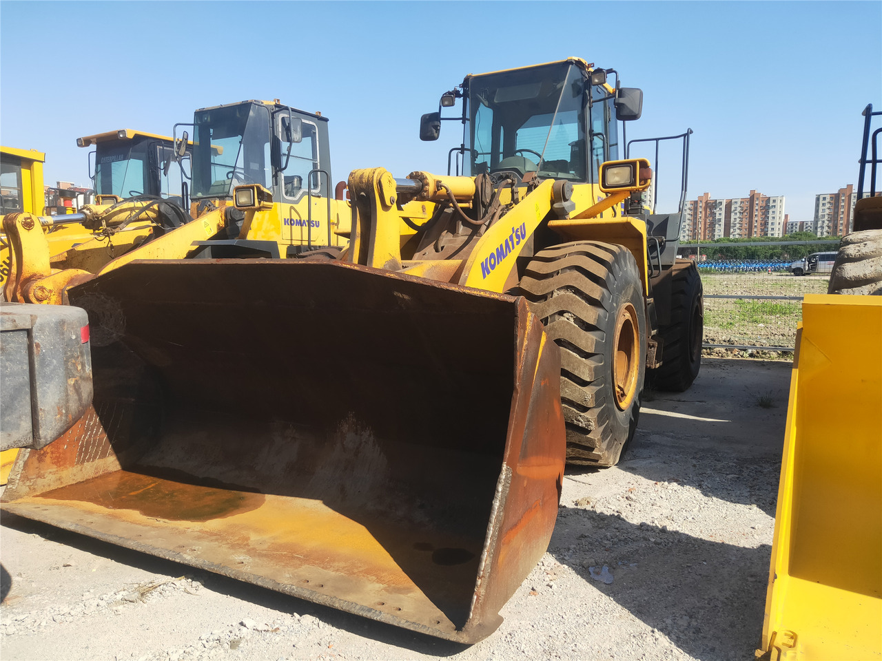 KOMATSU Wheel Loader 470-6 Click Here for Discount - Cargadora de ruedas: foto 1 KOMATSU Wheel Loader 470-6 Click Here for Discount - Cargadora de ruedas: foto 1