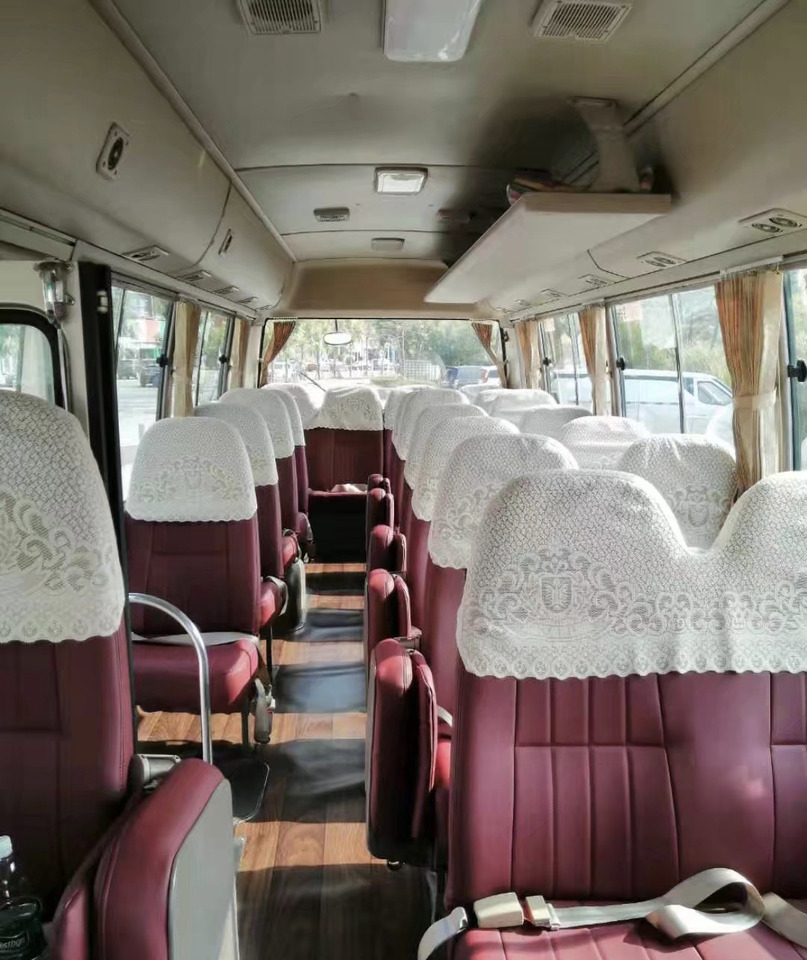 TOYOTA Coaster Bus 30 Seats Click Here for Discount - Autocar: foto 2 TOYOTA Coaster Bus 30 Seats Click Here for Discount - Autocar: foto 2