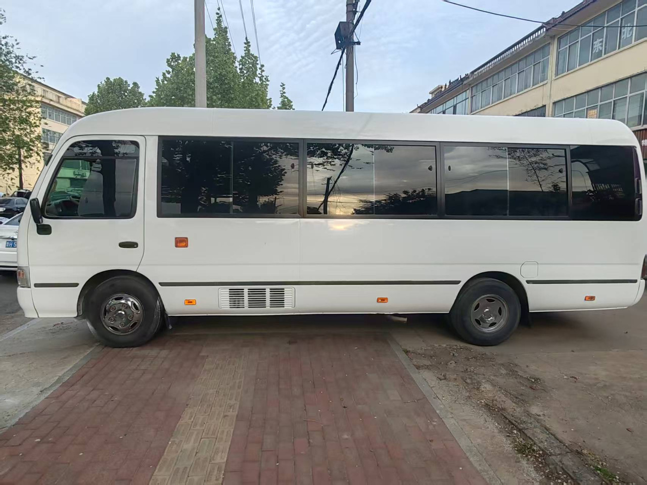 Minibús, Furgoneta de pasajeros TOYOTA Coaster: foto 9 Minibús, Furgoneta de pasajeros TOYOTA Coaster: foto 9