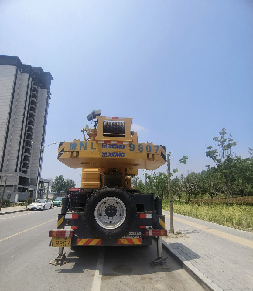 XCMG Crane QY75K - Grúa: foto 4 XCMG Crane QY75K - Grúa: foto 4