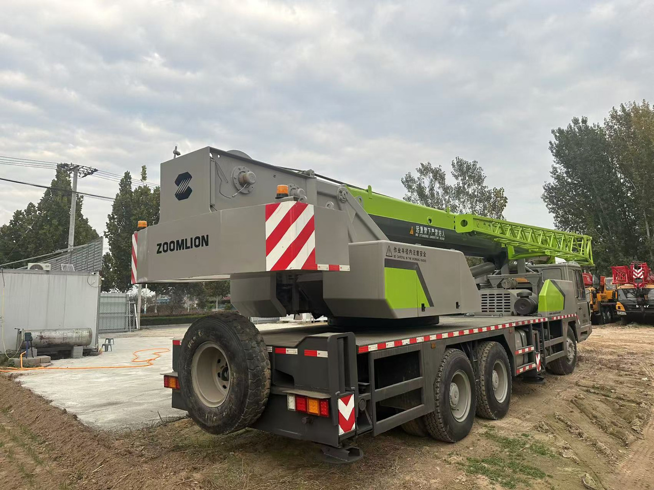 ZOOMLION Crane ZTC251V 25Ton - Grúa todo terreno: foto 4 ZOOMLION Crane ZTC251V 25Ton - Grúa todo terreno: foto 4