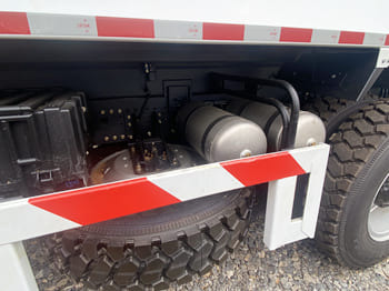 SHACMAN Shacman Tipper Truck for Sale in Jamaica - Camión: foto 5 SHACMAN Shacman Tipper Truck for Sale in Jamaica - Camión: foto 5