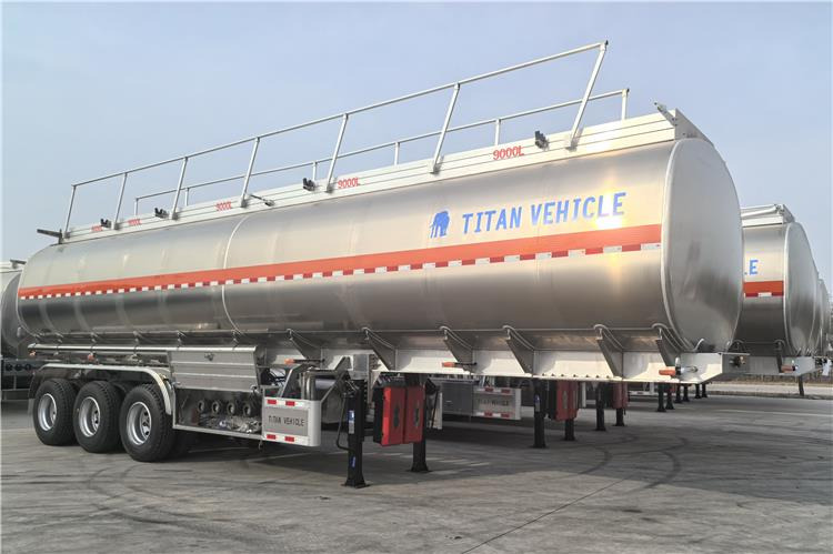 TITAN 3 Axle Aluminum Fuel Tanker Trailer for Sale In Costa Rica - Semirremolque cisterna: foto 1 TITAN 3 Axle Aluminum Fuel Tanker Trailer for Sale In Costa Rica - Semirremolque cisterna: foto 1