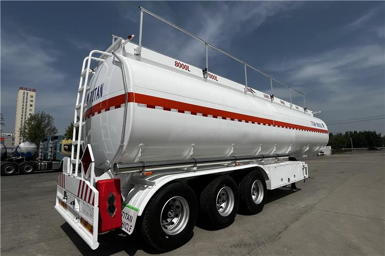 TITAN 3 Axle Fuel Tanker Trailer with 40000 Liters Capacity for Sale In Nigeria - Semirremolque cisterna: foto 4 TITAN 3 Axle Fuel Tanker Trailer with 40000 Liters Capacity for Sale In Nigeria - Semirremolque cisterna: foto 4