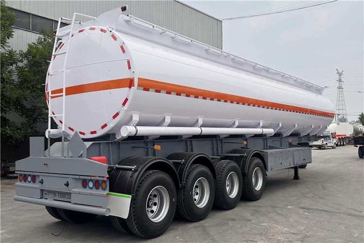 TITAN In Stock 4 Axle Petrol Tanker Trailer for Sale In Jamaica - Semirremolque cisterna: foto 4 TITAN In Stock 4 Axle Petrol Tanker Trailer for Sale In Jamaica - Semirremolque cisterna: foto 4