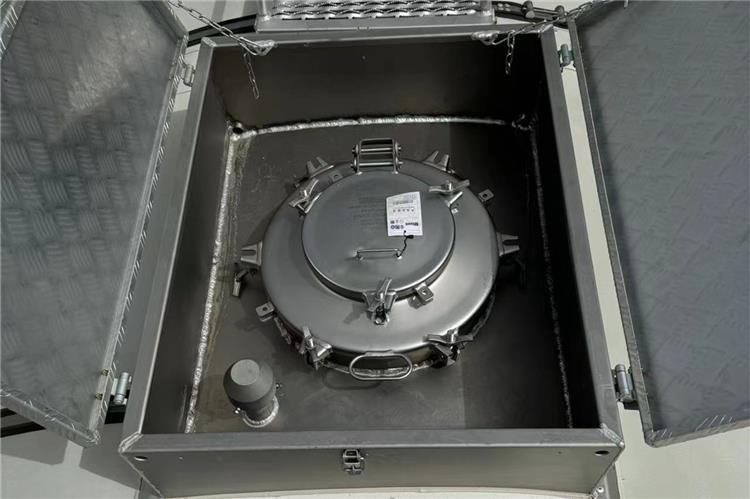 TITAN Tri Axle Aluminum Alloy Tanker Trailer for Sale In Saudi Arabia - Semirremolque cisterna: foto 5 TITAN Tri Axle Aluminum Alloy Tanker Trailer for Sale In Saudi Arabia - Semirremolque cisterna: foto 5