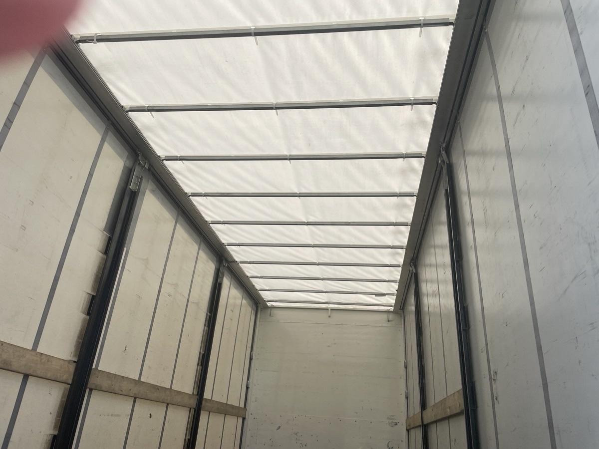 MAN TGS 35.480 - Camión lona: foto 2 MAN TGS 35.480 - Camión lona: foto 2