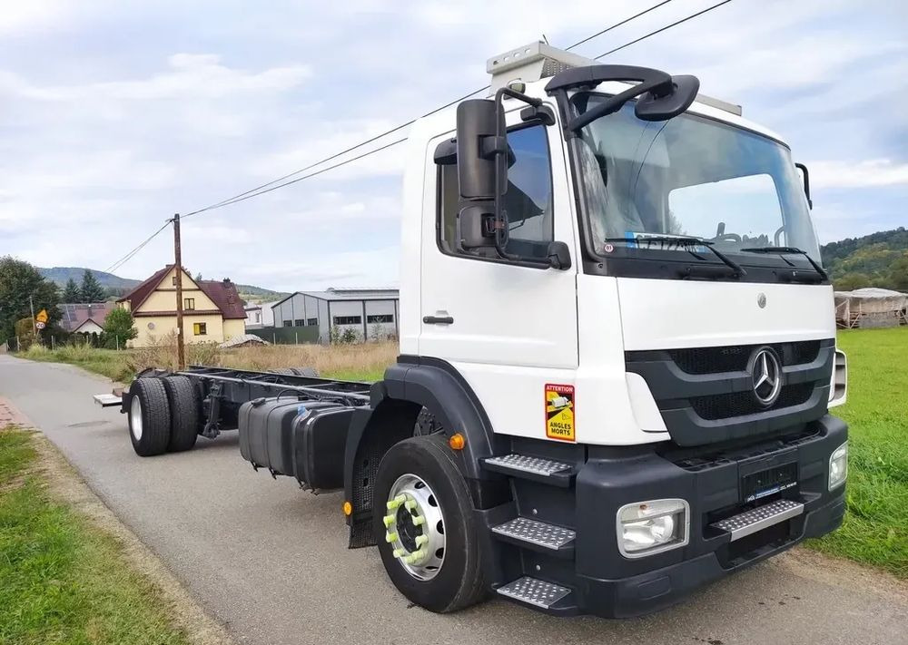 Mercedes-Benz AXOR 1829 rama do zabudowy blokada mostu - Camión chasis: foto 3 Mercedes-Benz AXOR 1829 rama do zabudowy blokada mostu - Camión chasis: foto 3