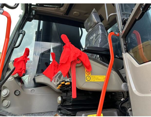 2022 Volvo EC350DL - Excavadora de cadenas: foto 3 2022 Volvo EC350DL - Excavadora de cadenas: foto 3