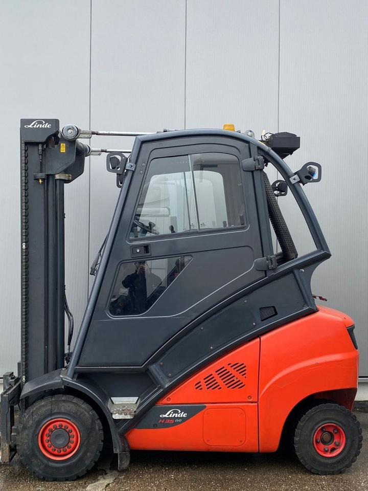 Linde Linde H 35 T - 6.012 h - Seitenschieber - - Carretilla elevadora de gas: foto 1 Linde Linde H 35 T - 6.012 h - Seitenschieber - - Carretilla elevadora de gas: foto 1
