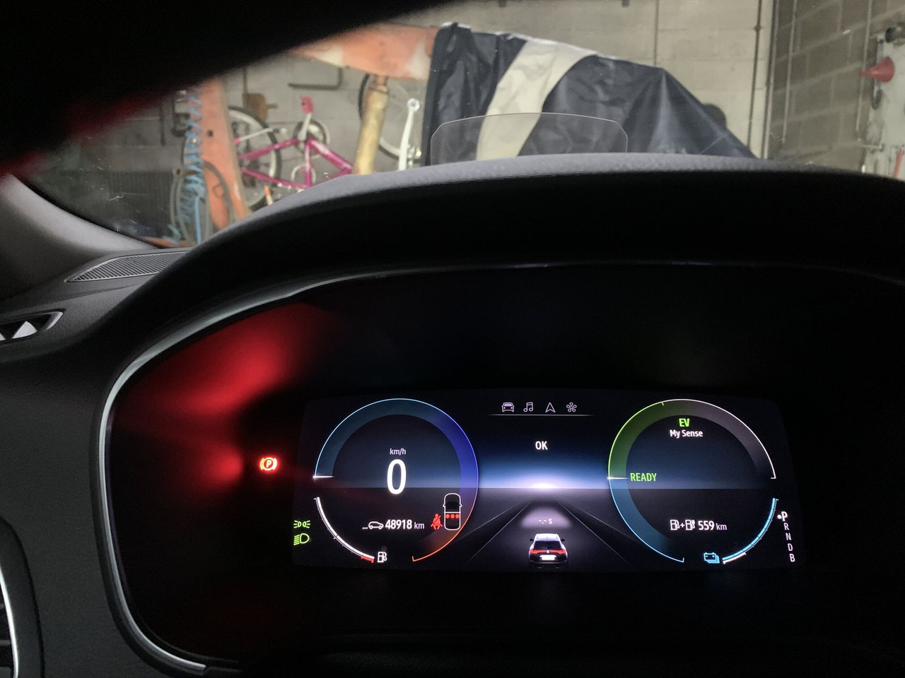 Mégane break 160 ch E-TECH PLUG-IN HYBRID finition ITENS - Otros maquinaria: foto 2 Mégane break 160 ch E-TECH PLUG-IN HYBRID finition ITENS - Otros maquinaria: foto 2