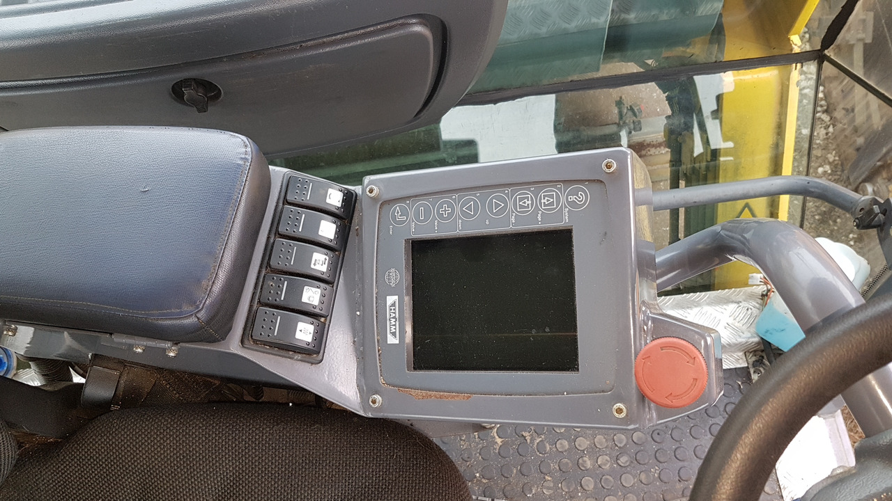 HAMM DV 90 VV - Apisonadora de asfalto: foto 4 HAMM DV 90 VV - Apisonadora de asfalto: foto 4