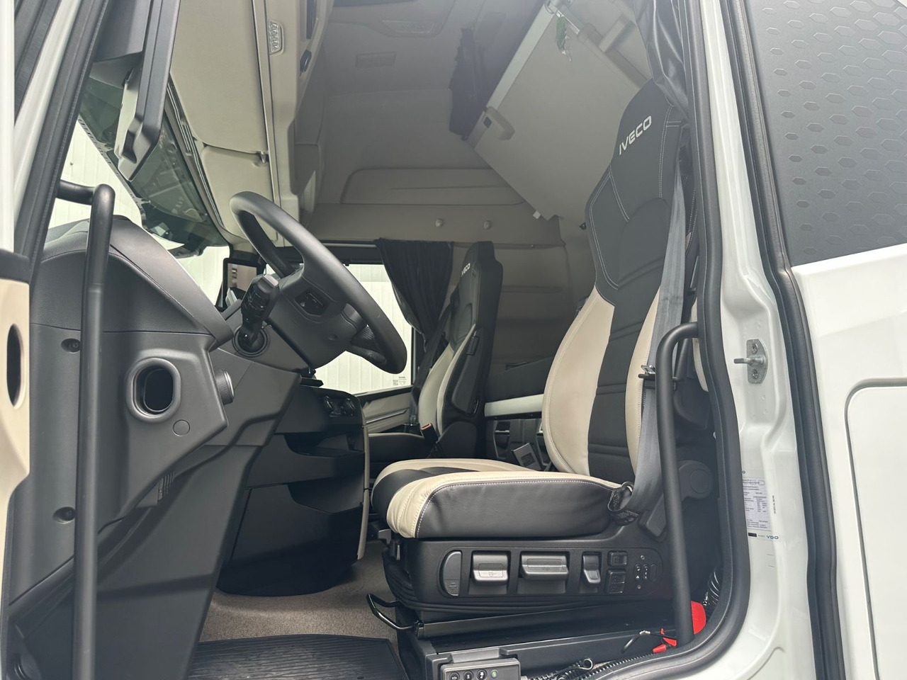 Iveco S-Way 580 Voll - Cabeza tractora: foto 5 Iveco S-Way 580 Voll - Cabeza tractora: foto 5