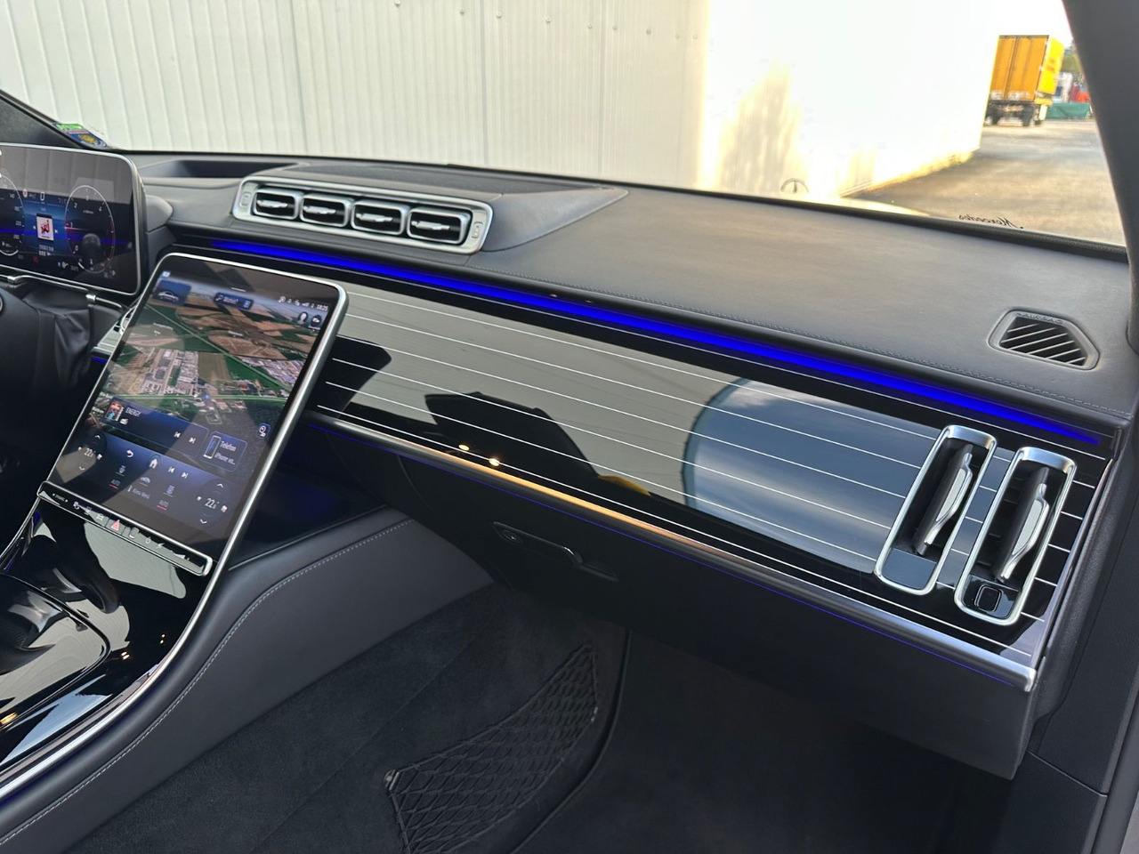 Leasing de  Mercedes-Benz S 400 d 4MATIC L Burmester 4D Chauffeur Packet Mercedes-Benz S 400 d 4MATIC L Burmester 4D Chauffeur Packet: foto 11
