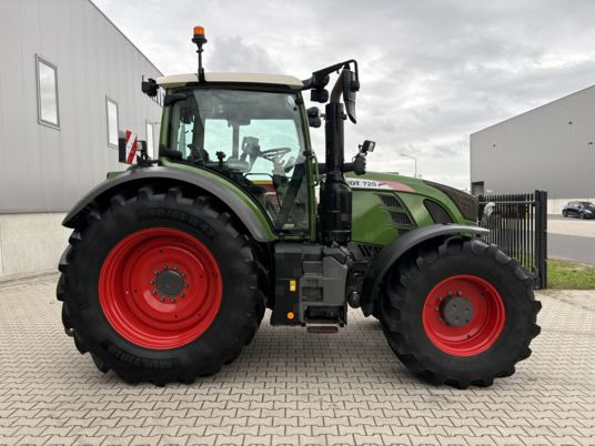 Fendt 720 VARIO S4 POWER - Otros maquinaria: foto 2 Fendt 720 VARIO S4 POWER - Otros maquinaria: foto 2