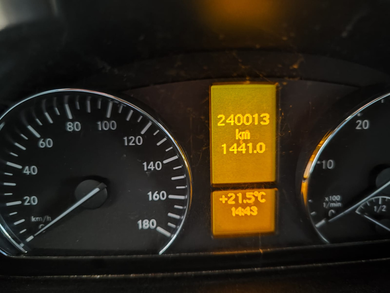 MERCEDES-BENZ SPRINTER 519 - Minibús, Furgoneta de pasajeros: foto 4 MERCEDES-BENZ SPRINTER 519 - Minibús, Furgoneta de pasajeros: foto 4