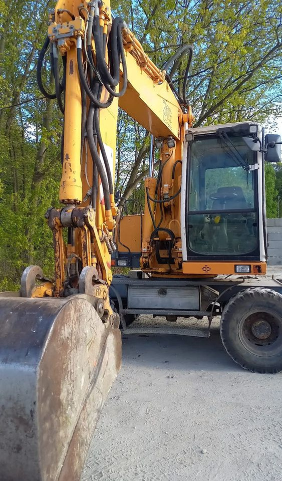 Liebherr A316 - Excavadora de ruedas: foto 2 Liebherr A316 - Excavadora de ruedas: foto 2