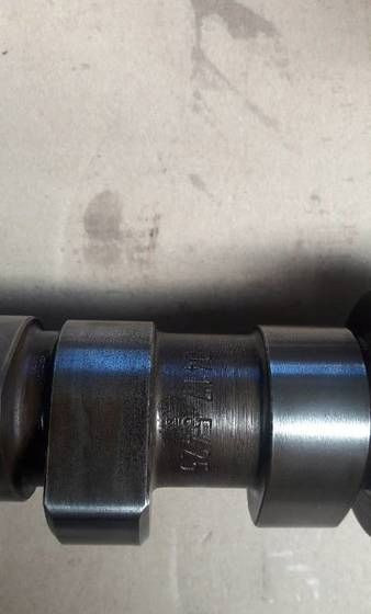 WAŁEK ROZRZĄDU SILNIK DEUTZ 04175425 - Motor para Camión: foto 3 WAŁEK ROZRZĄDU SILNIK DEUTZ 04175425 - Motor para Camión: foto 3