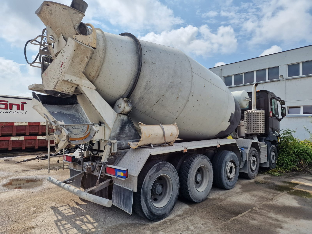 RENAULT C520 10x4 Betonmischer Liebherr 10 m3 - Camión hormigonera: foto 5 RENAULT C520 10x4 Betonmischer Liebherr 10 m3 - Camión hormigonera: foto 5
