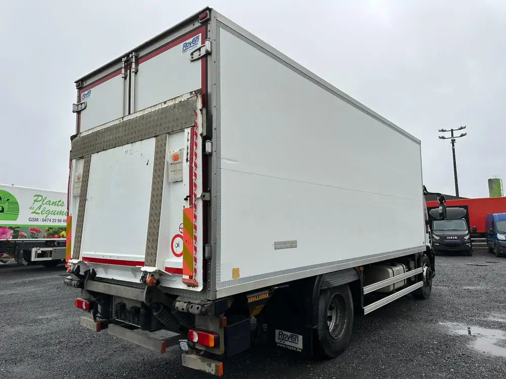 Iveco ML190E28 - Camión frigorífico: foto 3 Iveco ML190E28 - Camión frigorífico: foto 3