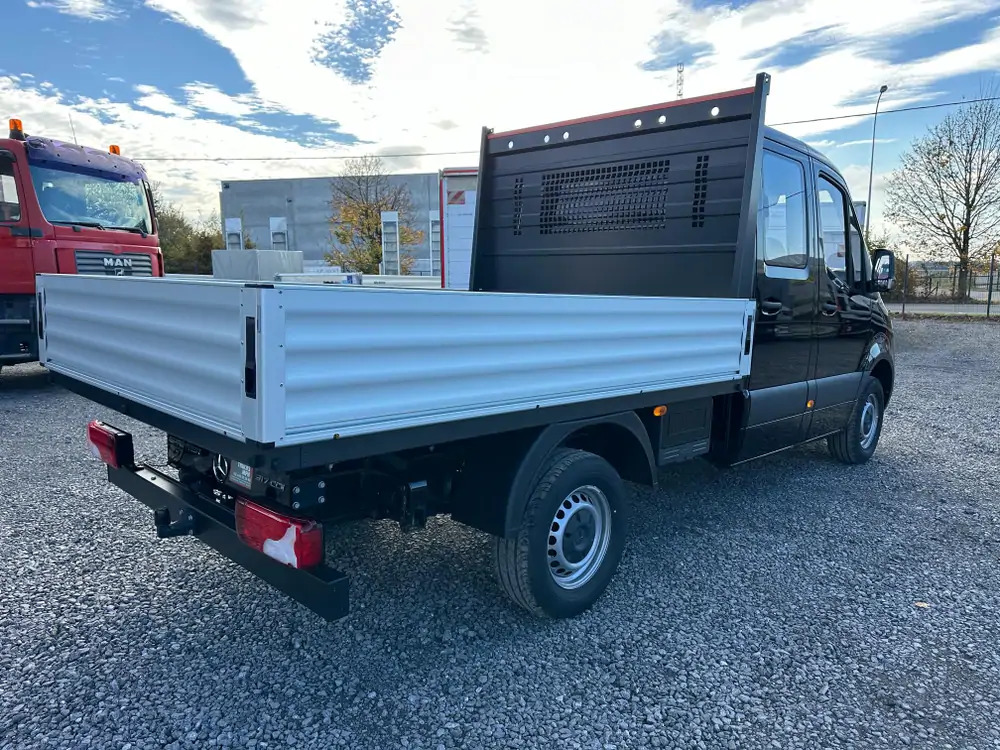 Mercedes-Benz Sprinter 317 CDI * BRAND NEW*CREW CAB 7 SEATS - Caja abierta furgoneta, Furgoneta combi: foto 3 Mercedes-Benz Sprinter 317 CDI * BRAND NEW*CREW CAB 7 SEATS - Caja abierta furgoneta, Furgoneta combi: foto 3