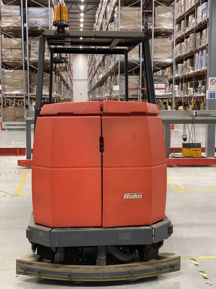 Hako Hakomatic B 1100 - Barredora industrial: foto 4 Hako Hakomatic B 1100 - Barredora industrial: foto 4