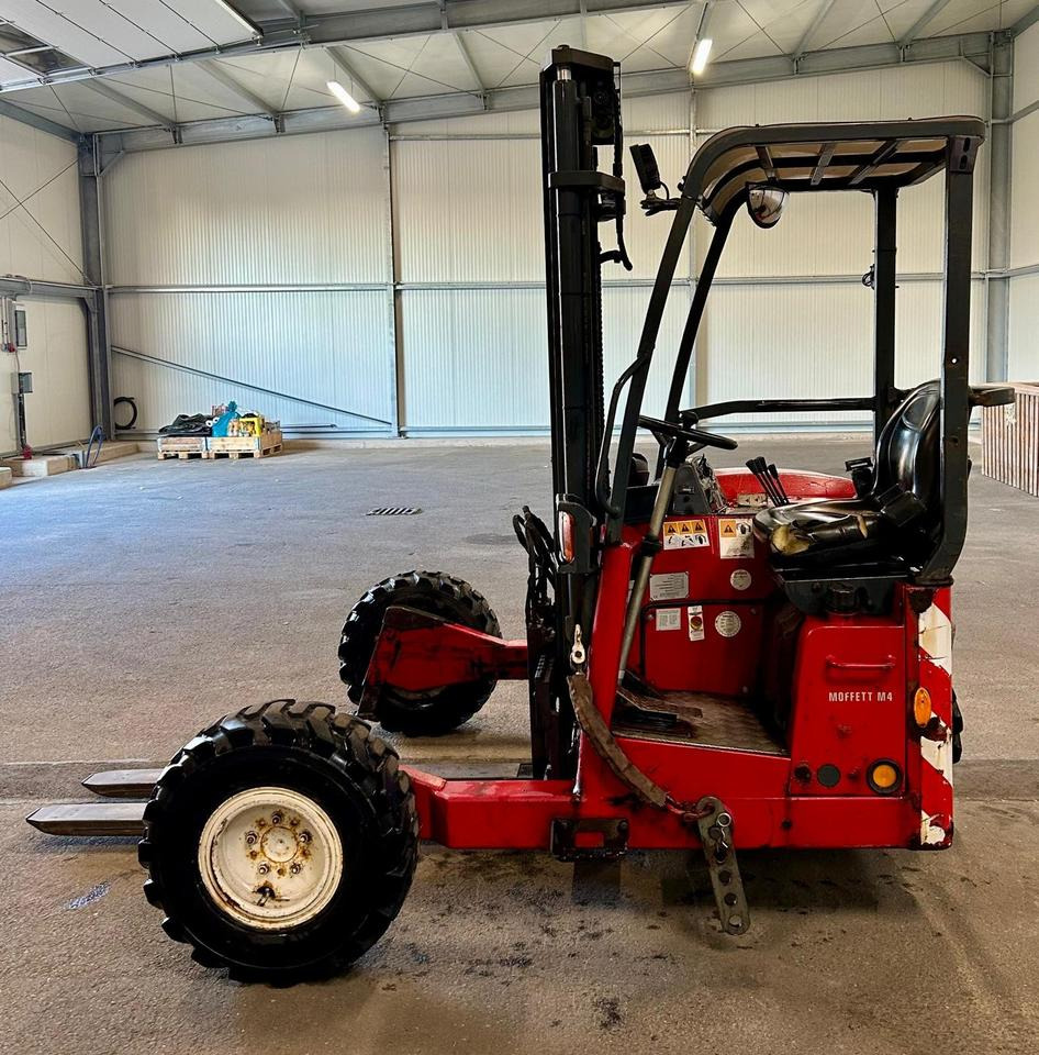 Leasing de  Moffett M4-25.3 + Ausschubzinken + gr. Reifen + 3 mtr. + Turbo Moffett M4-25.3 + Ausschubzinken + gr. Reifen + 3 mtr. + Turbo: foto 9 Leasing de  Moffett M4-25.3 + Ausschubzinken + gr. Reifen + 3 mtr. + Turbo Moffett M4-25.3 + Ausschubzinken + gr. Reifen + 3 mtr. + Turbo: foto 9