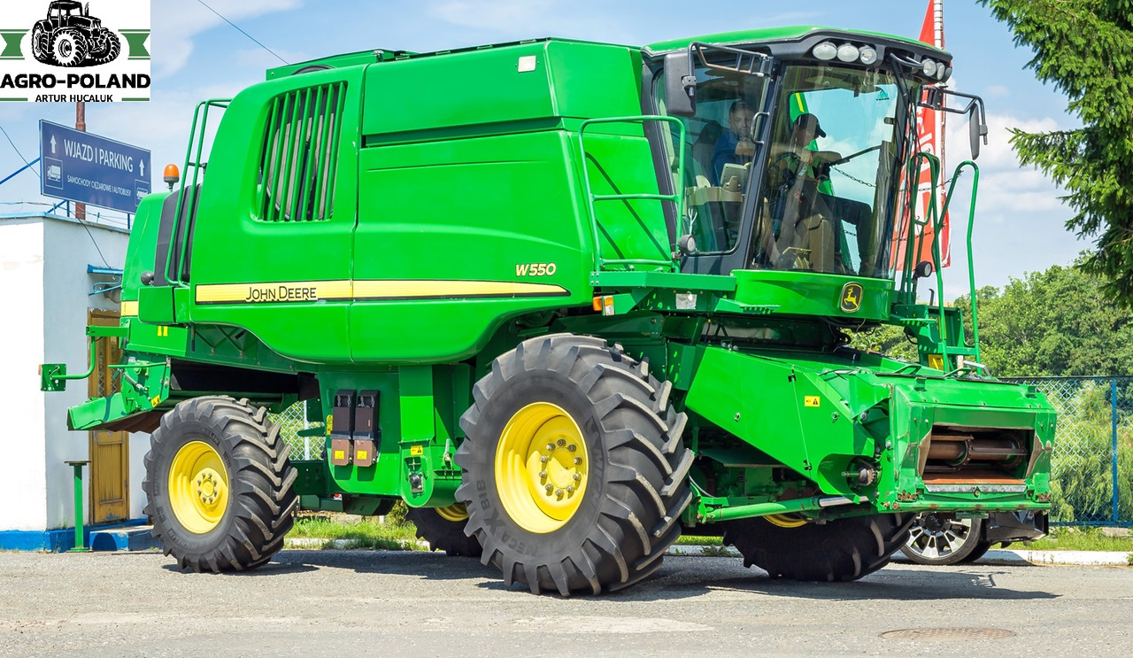 JOHN DEERE W 550 - 2981 h - 5,5 M - 2011 ROK - Cosechadora de granos: foto 1 JOHN DEERE W 550 - 2981 h - 5,5 M - 2011 ROK - Cosechadora de granos: foto 1