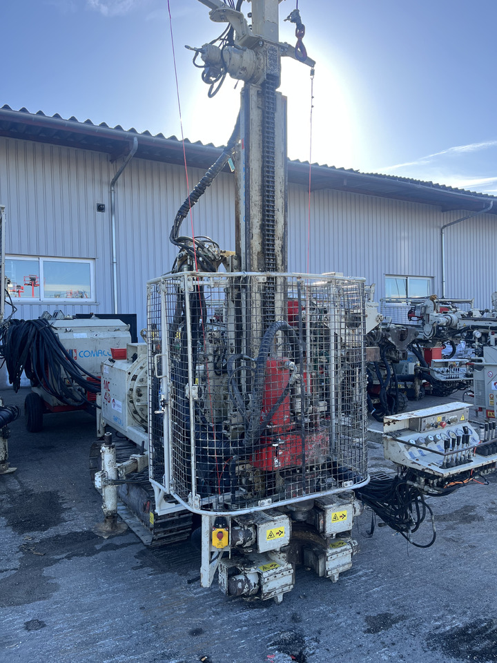 COMACCHIO MC 4D - Perforadora: foto 4 COMACCHIO MC 4D - Perforadora: foto 4